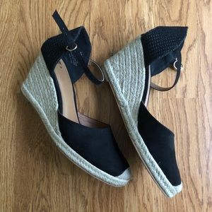 💥H&M Wedges/Eapadrille Black💥
